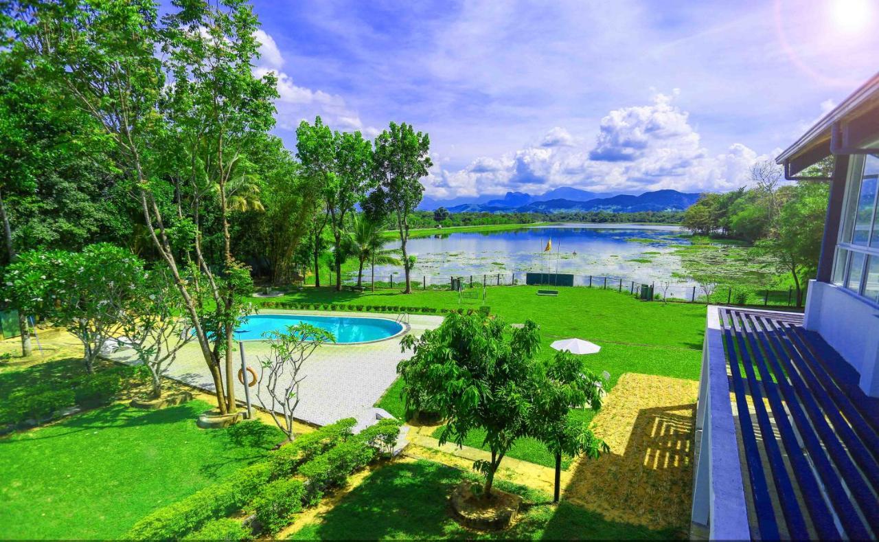Lavendish Wild Safari Hotel Wasgamuwa Bagian luar foto
